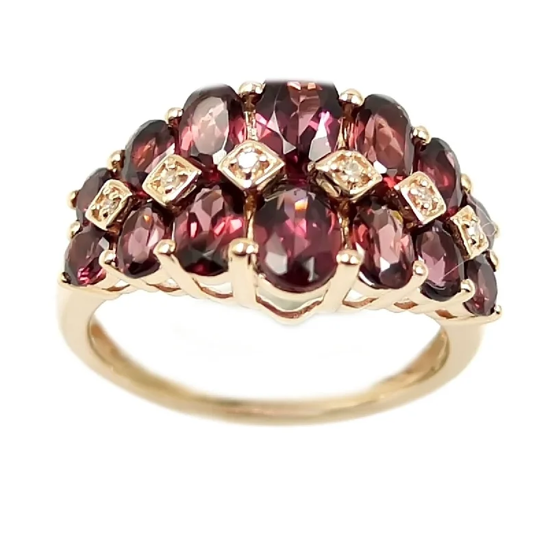 10Kt Rose Gold Rhodolite Garnet and Diamond Ring