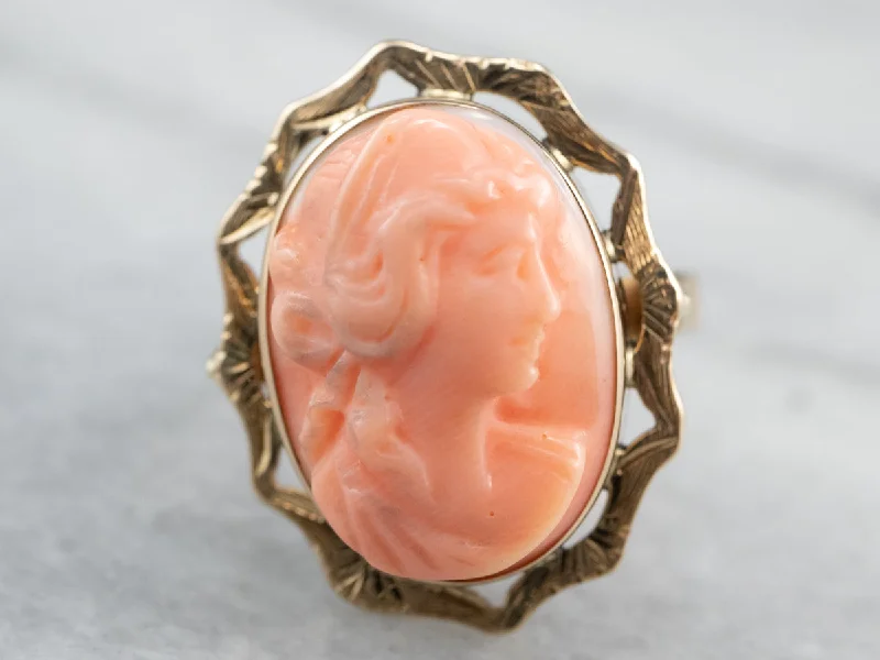 18K Gold Vintage Coral Cameo Ring