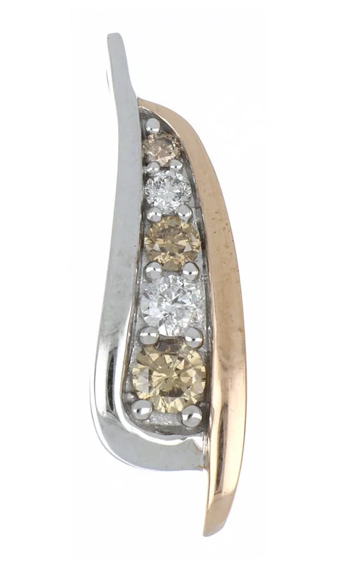 Brown Diamond Ladies Pendant (Brown Diamond 0.325 cts. White Diamond 0.2 cts.)