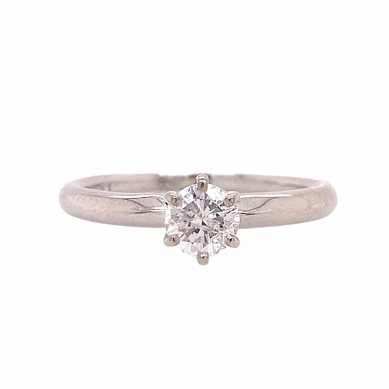 Round Brilliant Diamond Solitaire Engagement Ring