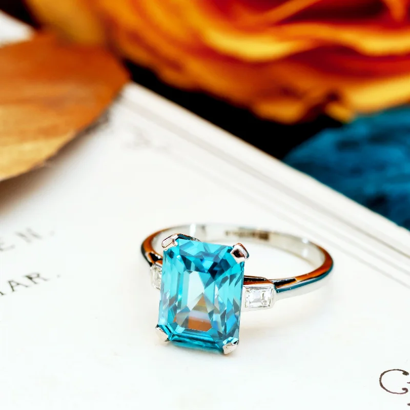 Vintage Blue Zircon & Diamond Platinum Ring