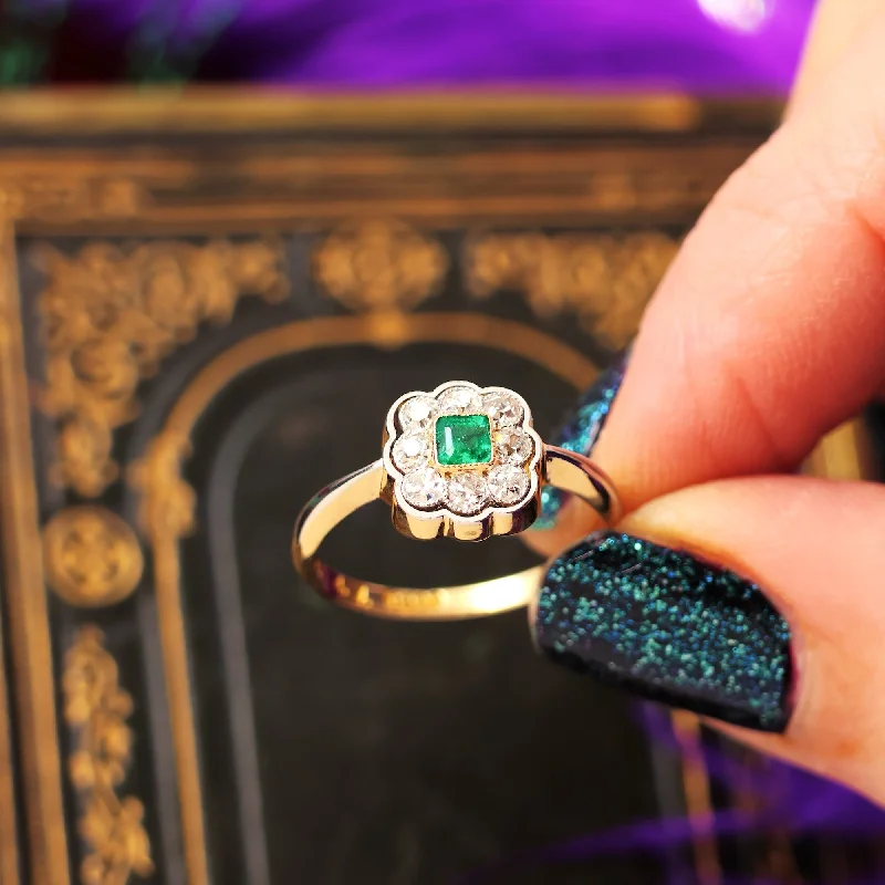 Vintage Perfection! Emerald & Diamond Engagement Ring