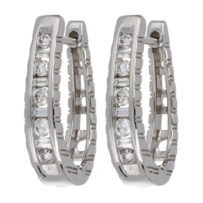 White Diamond Earrings (White Diamond 0.36 cts. White Diamond 0.14 cts.)