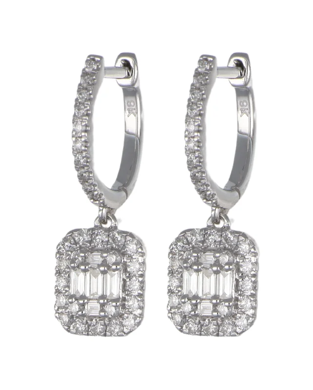 White Diamond Earrings (White Diamond 0.42 cts. White Diamond 0.2 cts.)