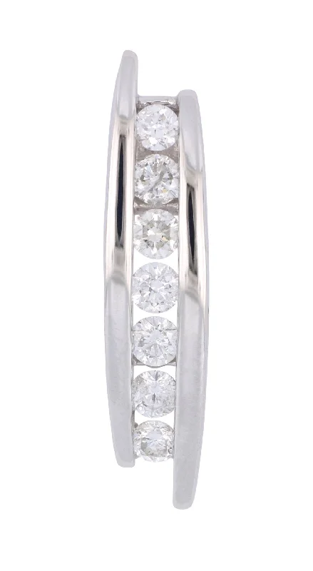 White Diamond Ladies Pendant (White Diamond 1.01 cts.)