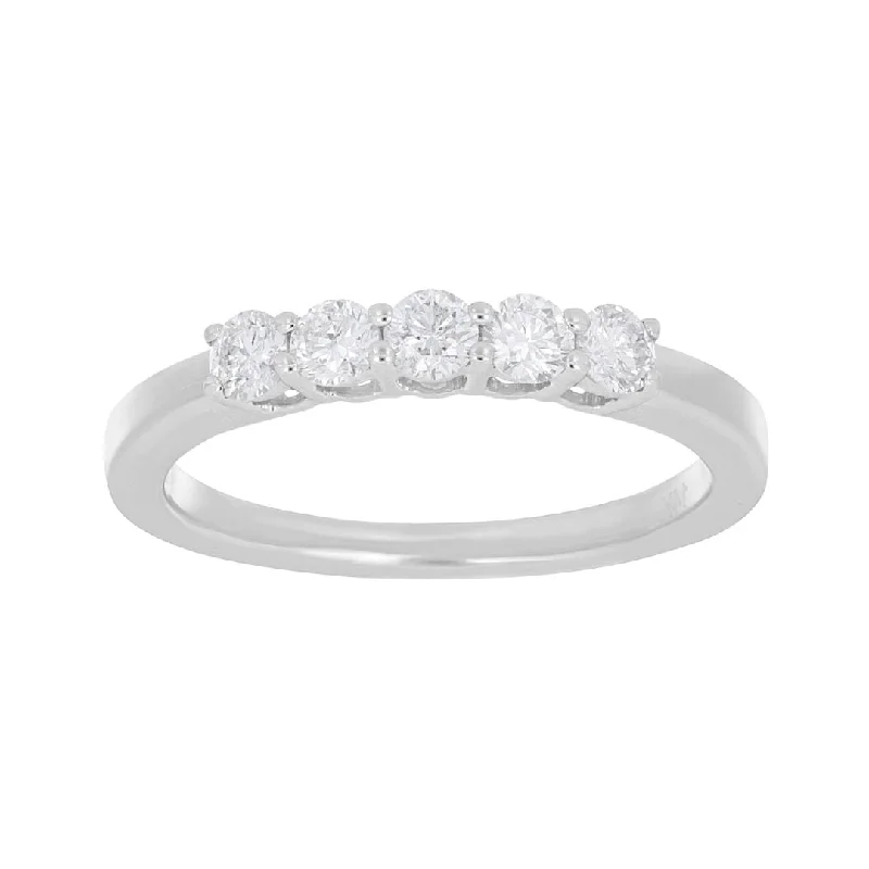 White Diamond Ring (White Diamond 0.48 cts.)