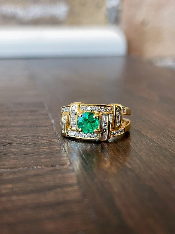 Zoma Color Emerald and Diamond Ring