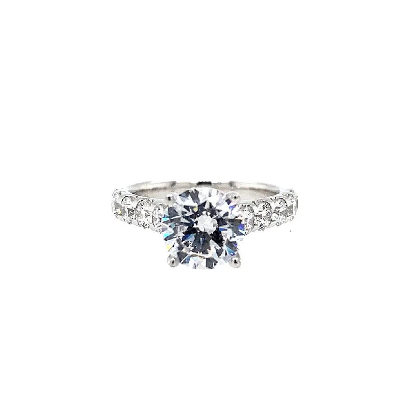 18K White Gold Classic Cathedral Round Diamond Engagement Ring