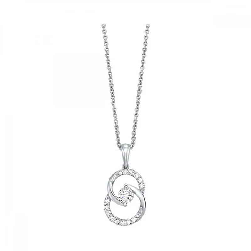 Diamond Double Circle Interlock Pendant Necklace set in White Gold, 0.25 cttw