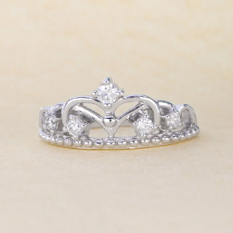 1/4ct TDW Diamond Crown Ring in 10k Gold by De Couer