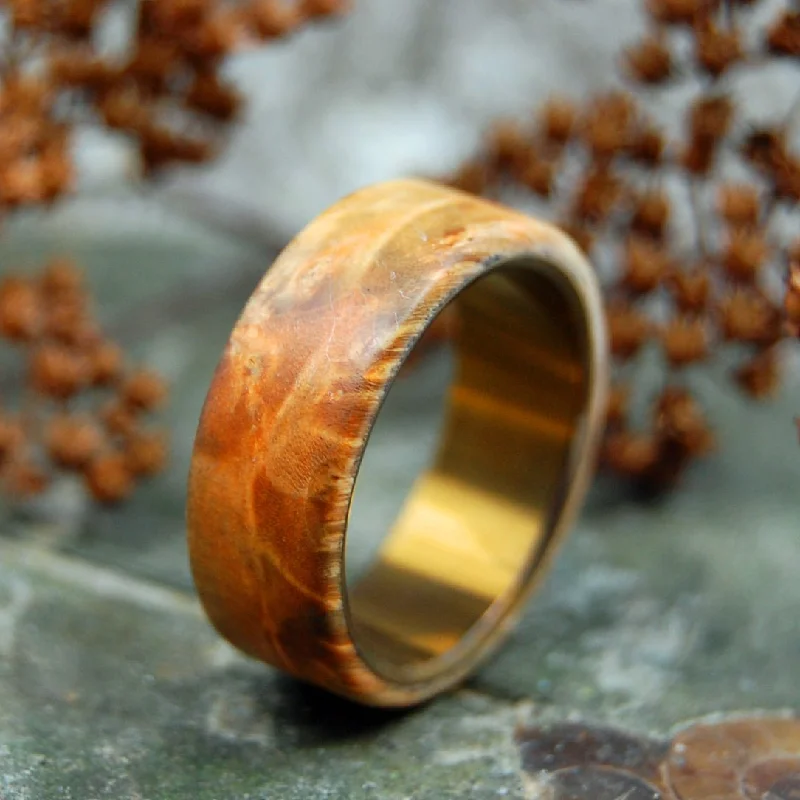 Brown Box Elder Wood Overlay | Men's Box Elder Wood & Titanium Wedding Ring