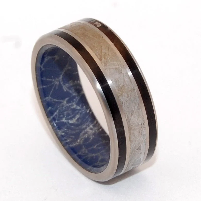 Forte | Men's Meteorite, Water Buffalo Horn & Titanium Wedding Ring