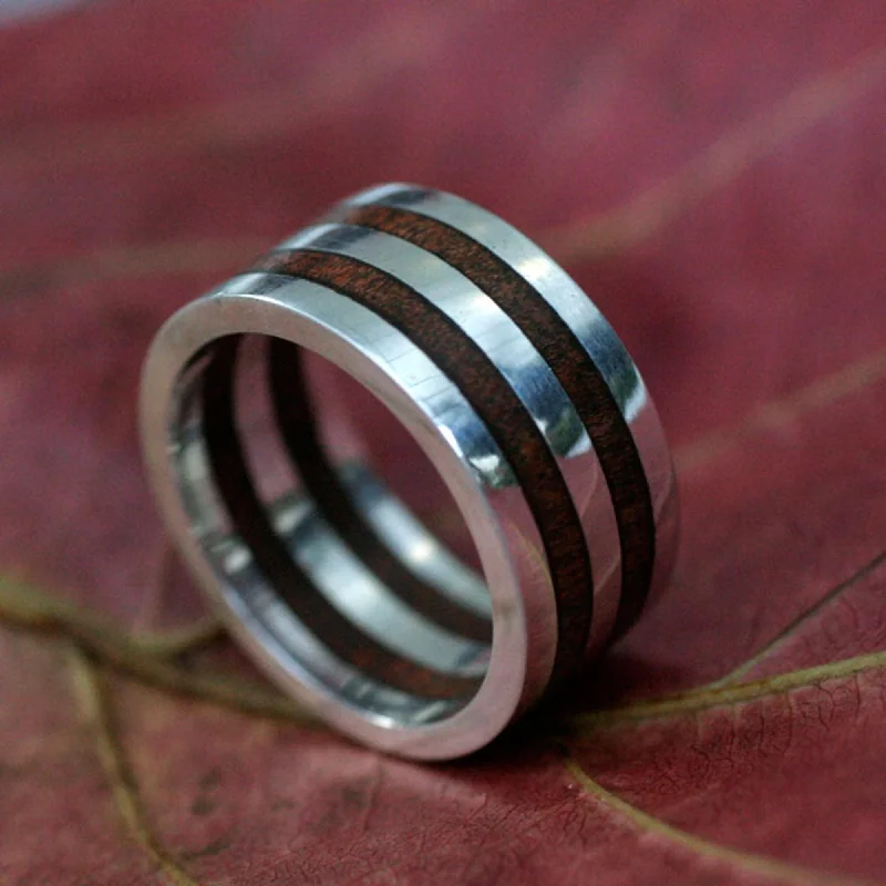 Handmade Men's Sterling Silver Jacaranda Wood 'Triumph' Ring (Brazil)