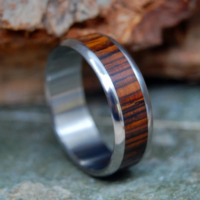 Rounded Cocobolo | Men's Cocobolo Wood & Titanium Wedding Ring