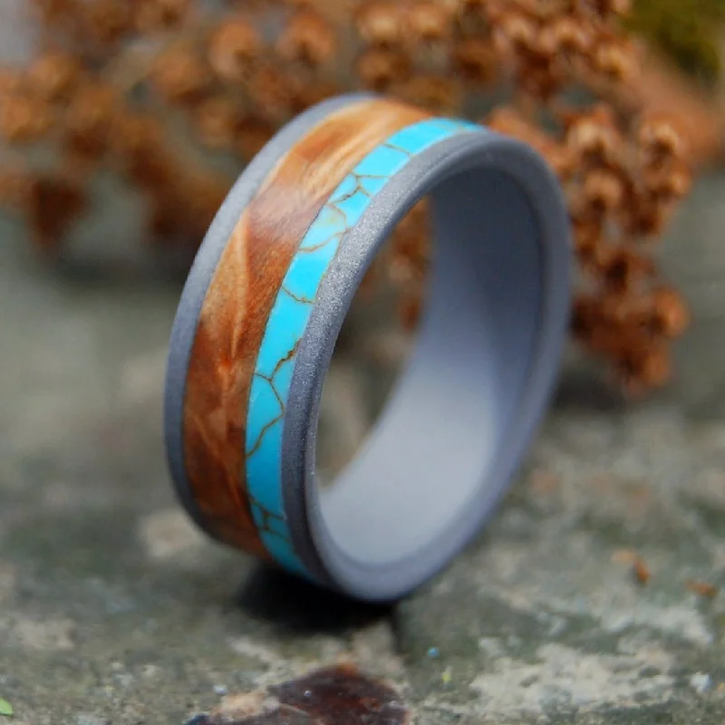 Kinship Sandblasted | Men's Tibetan Turquoise, Wood & Titanium Wedding Ring